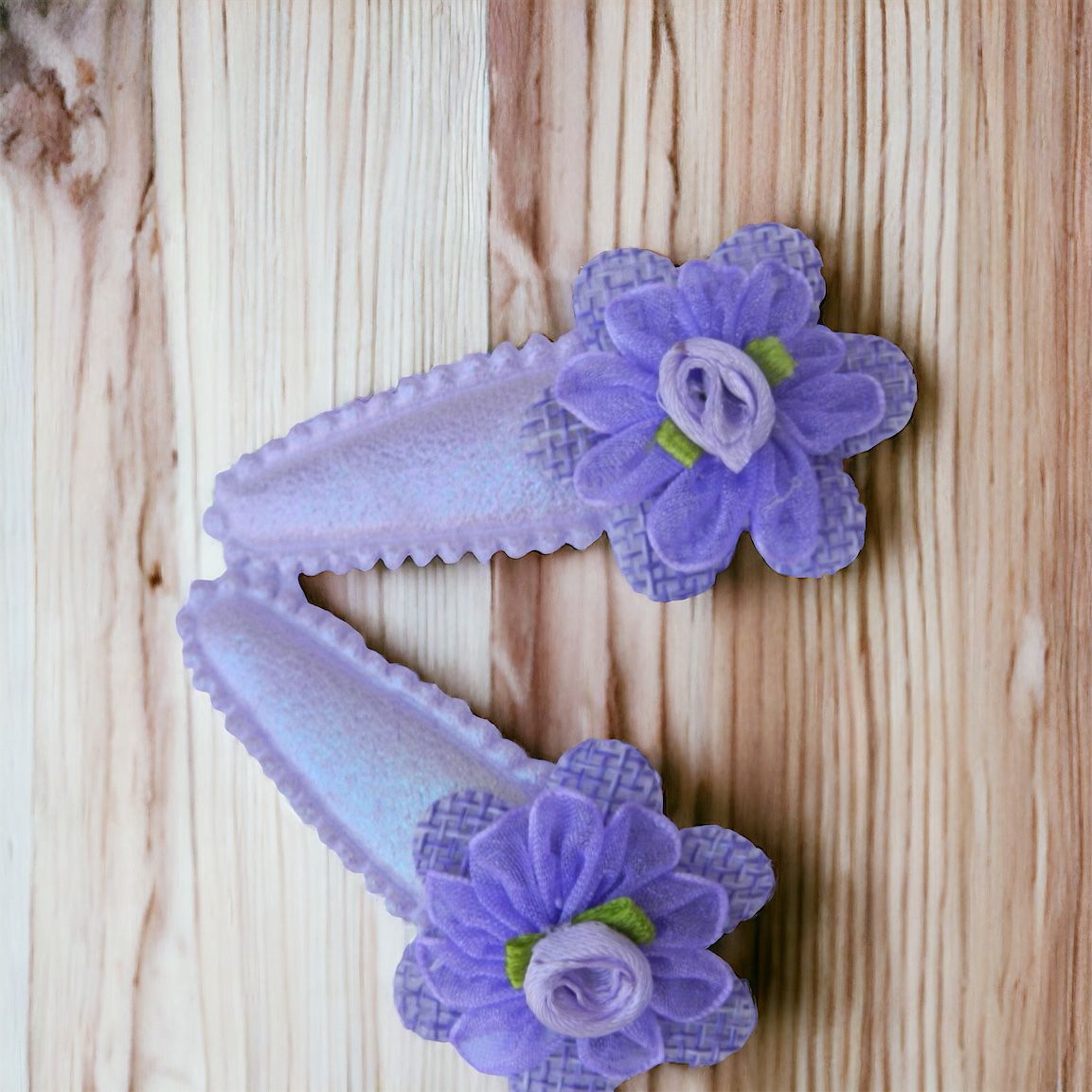 Blooming Beauty: Flower Hair Clip in Fun Colors