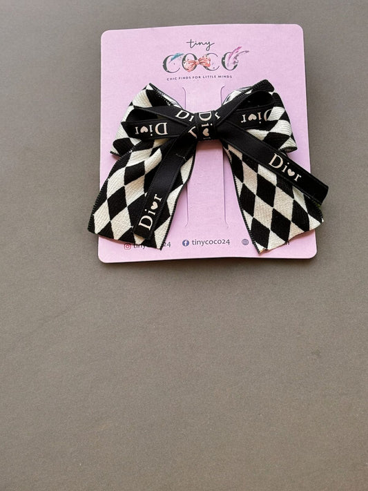 Cheerful Chic: Soft Fabric Hair Bows