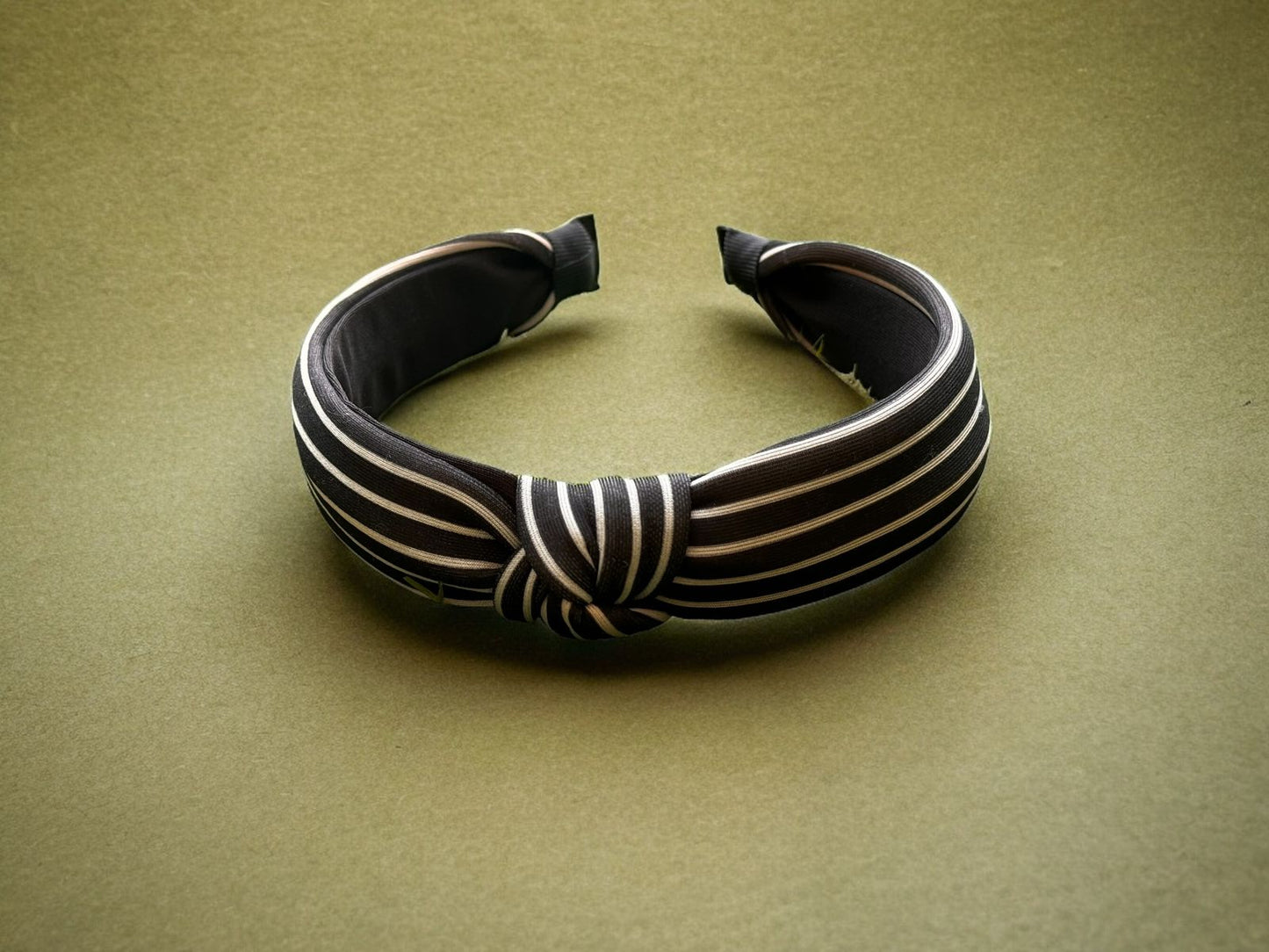 Knotty Fun: Striped Hairband with Adorable Knot Detail