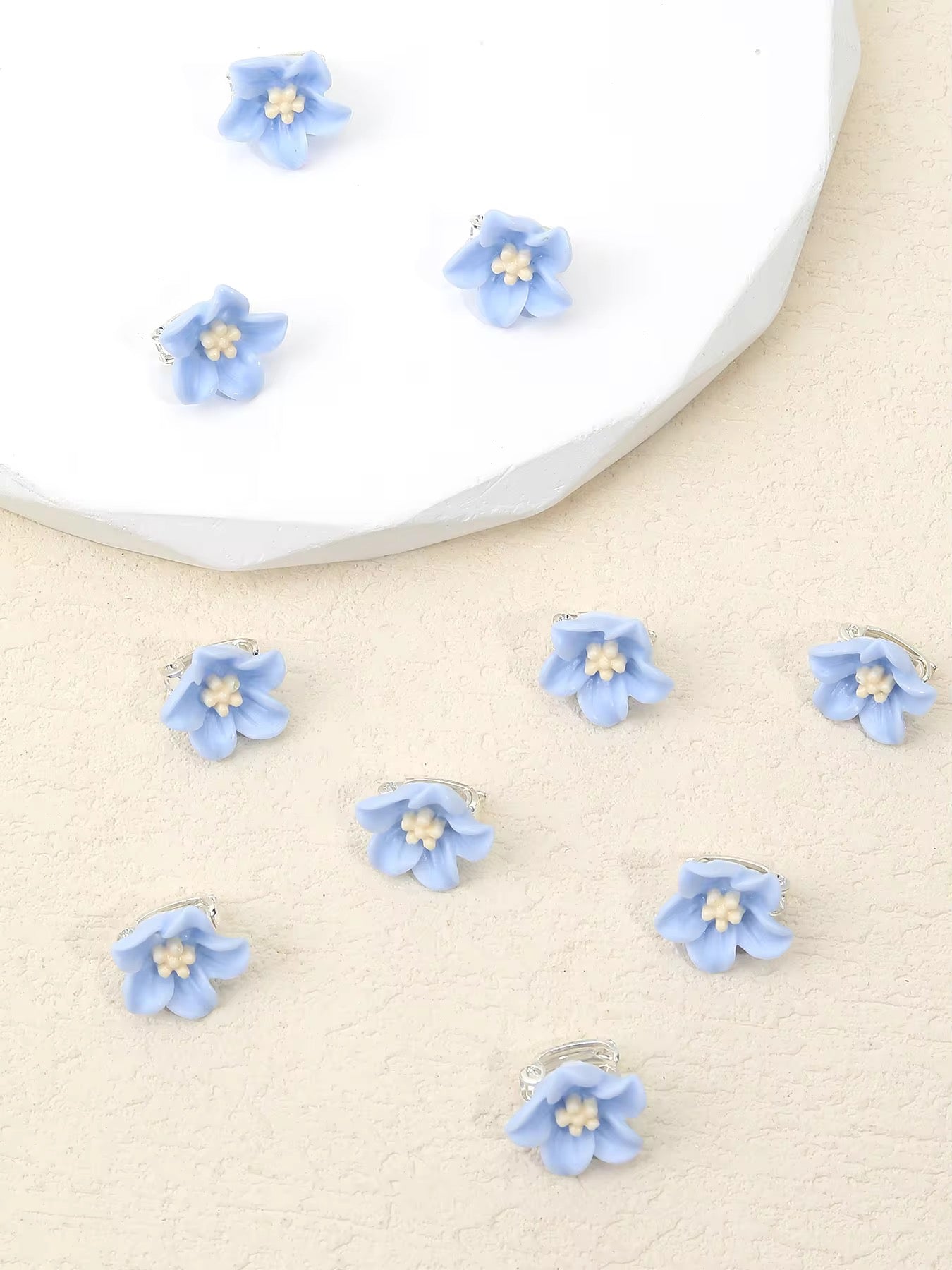 Tiny Bloom Hair Clips for Babies and Toddlers (Set of 5)