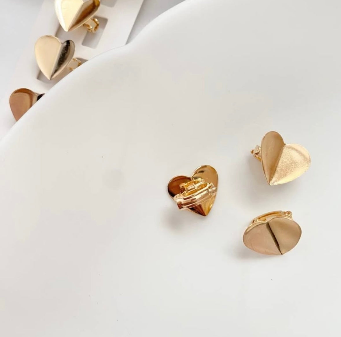 Gold Heart Mini Hair Clips for Toddlers (Set of 5 clips)