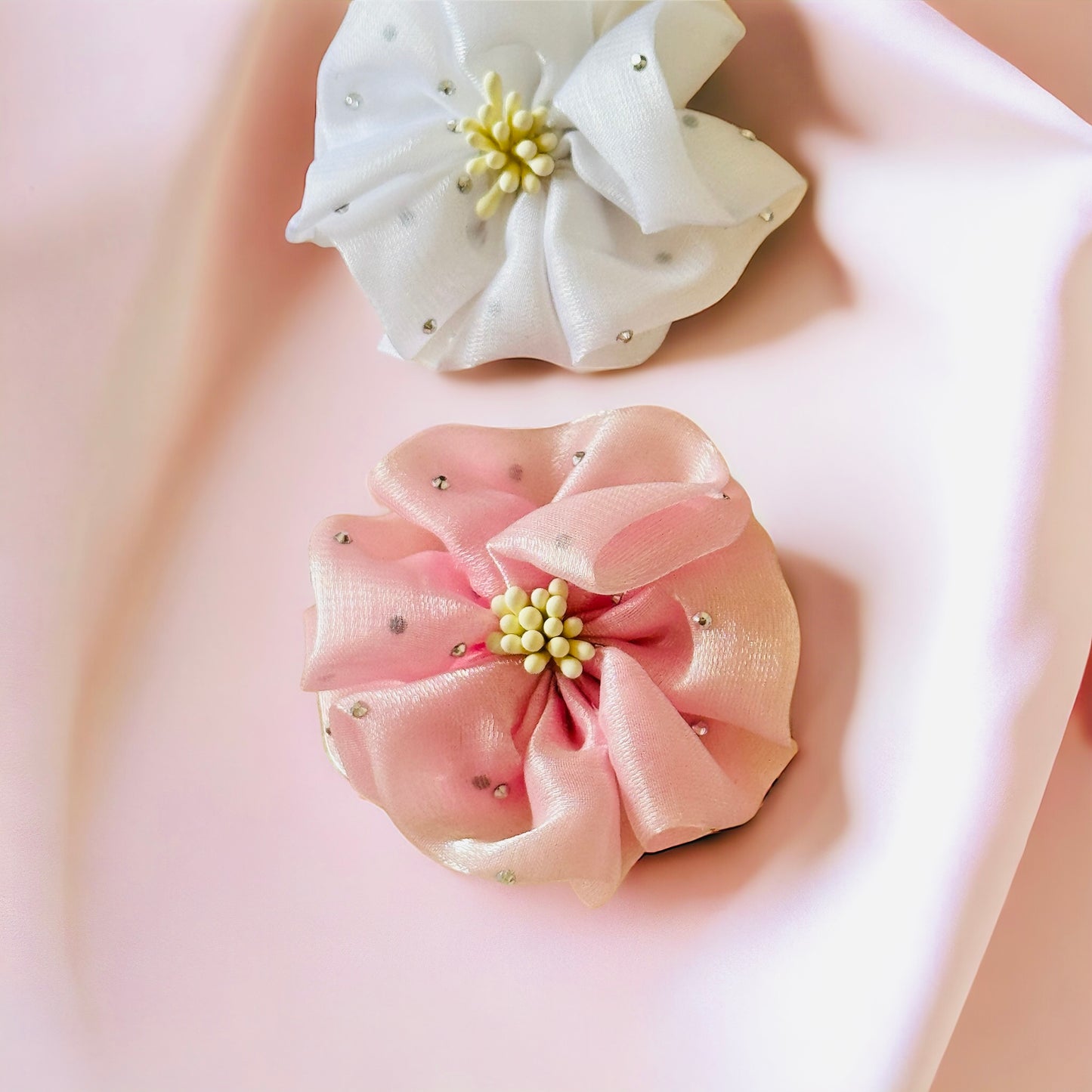 Cuteness Overload: Flower Power Alligator Clip