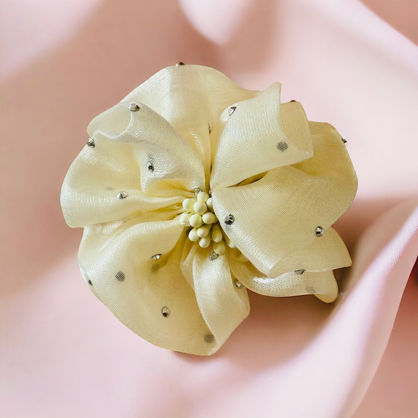 Cuteness Overload: Flower Power Alligator Clip