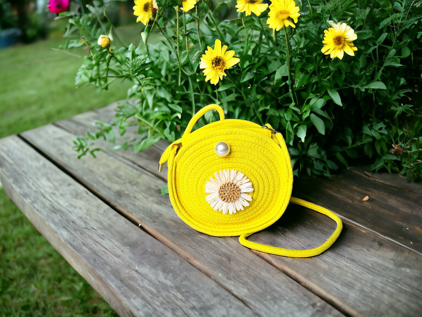 Beach Day Fun: Big Soft Jute Beach Bag (7.5")