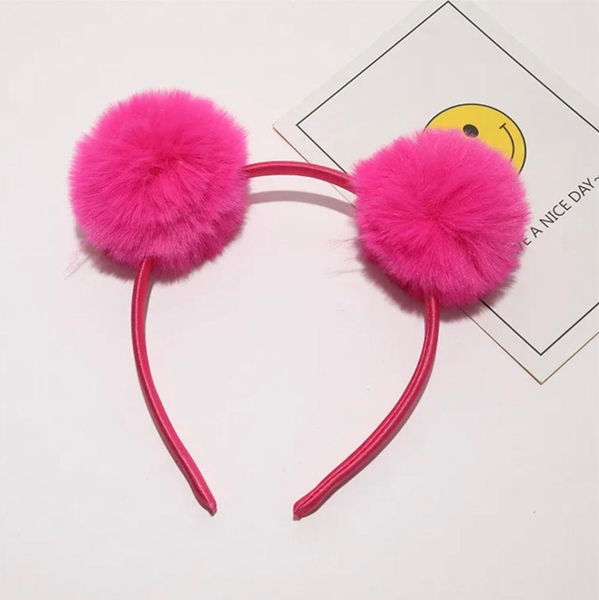 Plush Fun for Everyone: The Multicolor Pom-Pom Headband!